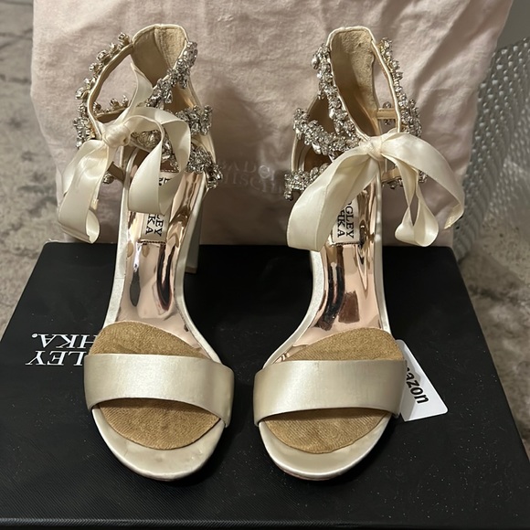 Badgley Mischka - Size 6 - Style “Everafter” - Picture 2 of 7